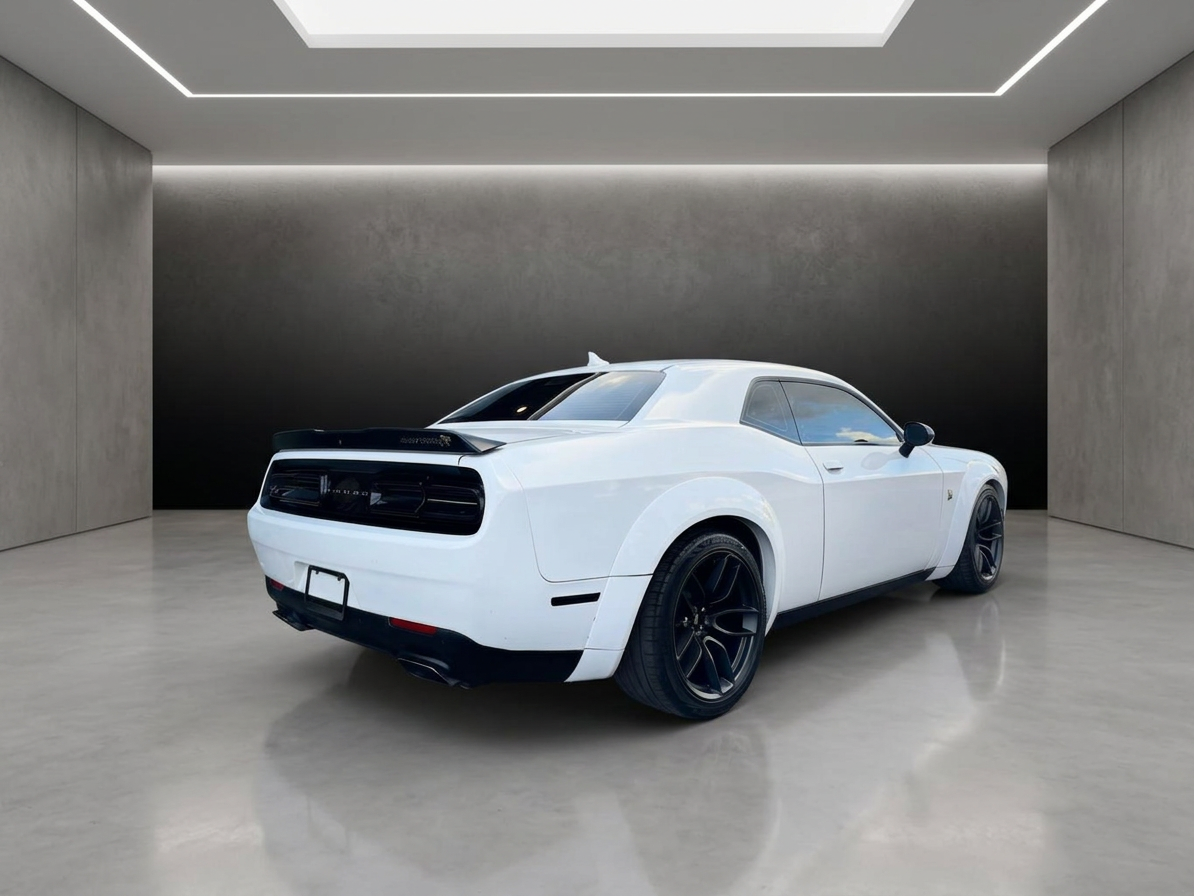 2020 Dodge Challenger — photo 11