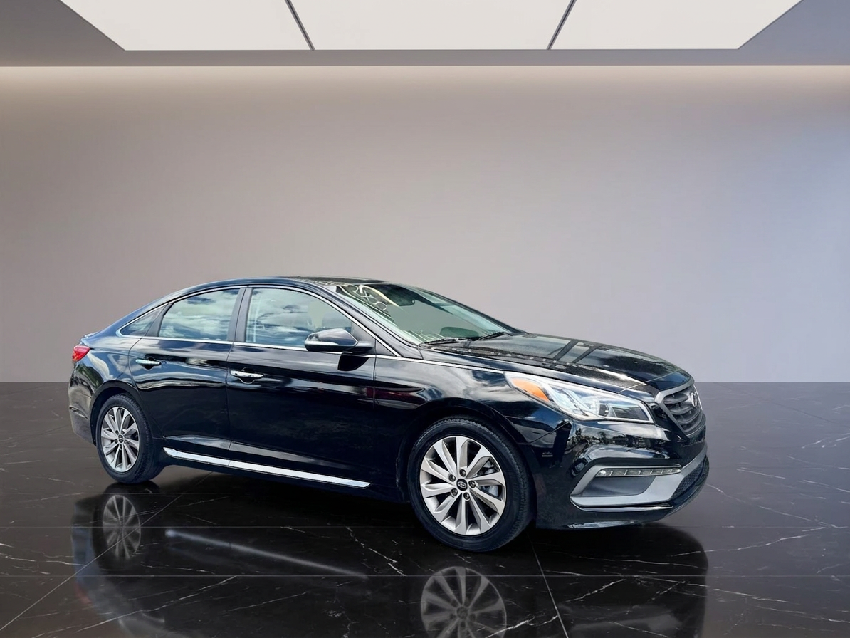 2015 Hyundai Sonata — photo 2