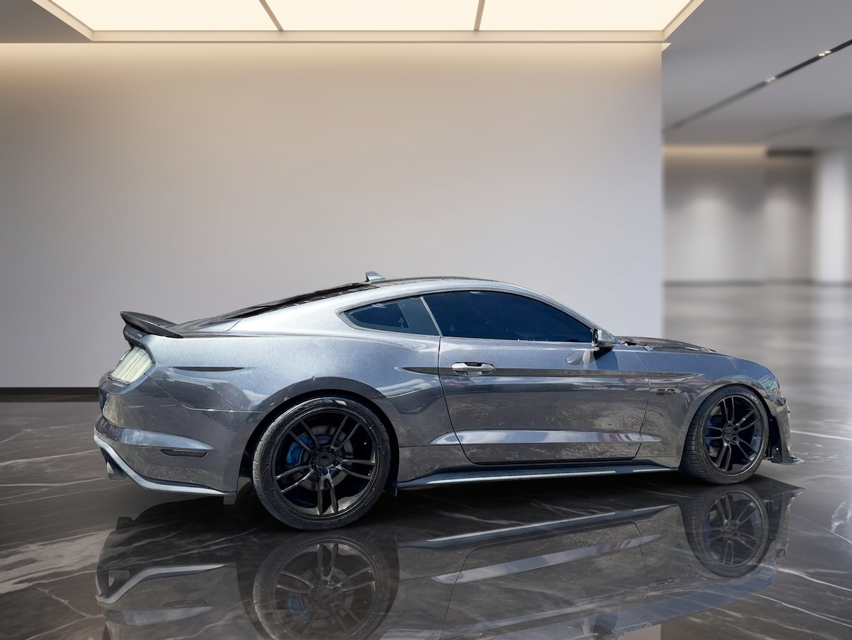 2020 Ford Mustang — photo 13