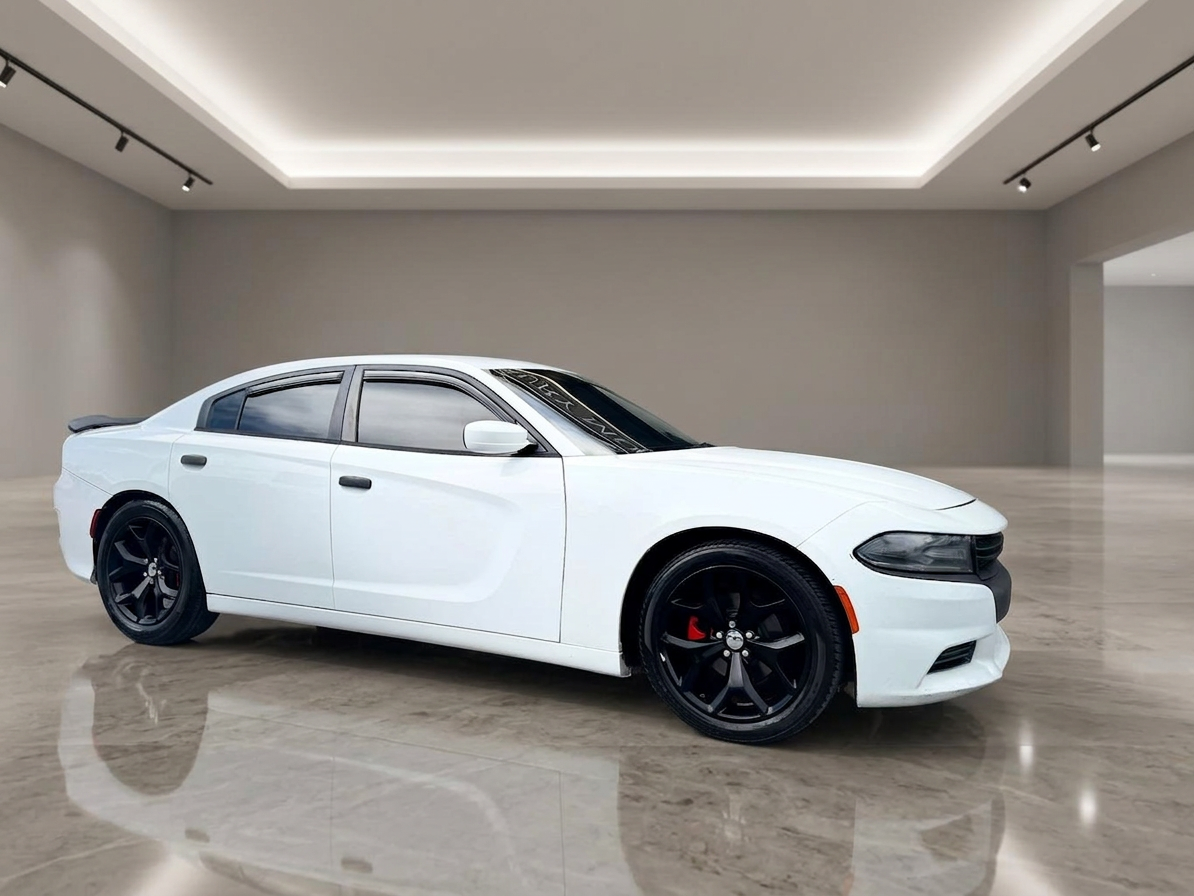 2015 Dodge Charger — photo 2