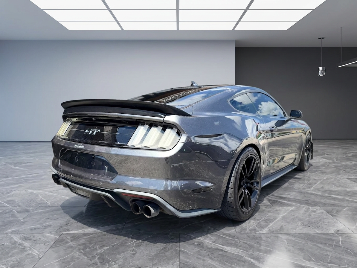 2020 Ford Mustang — photo 11
