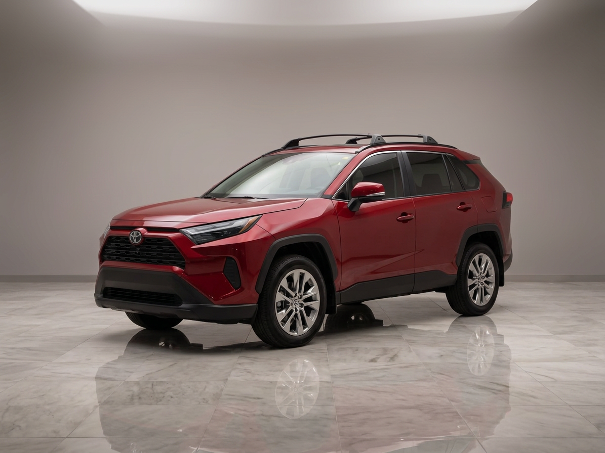 2021 Toyota RAV4 — photo 2