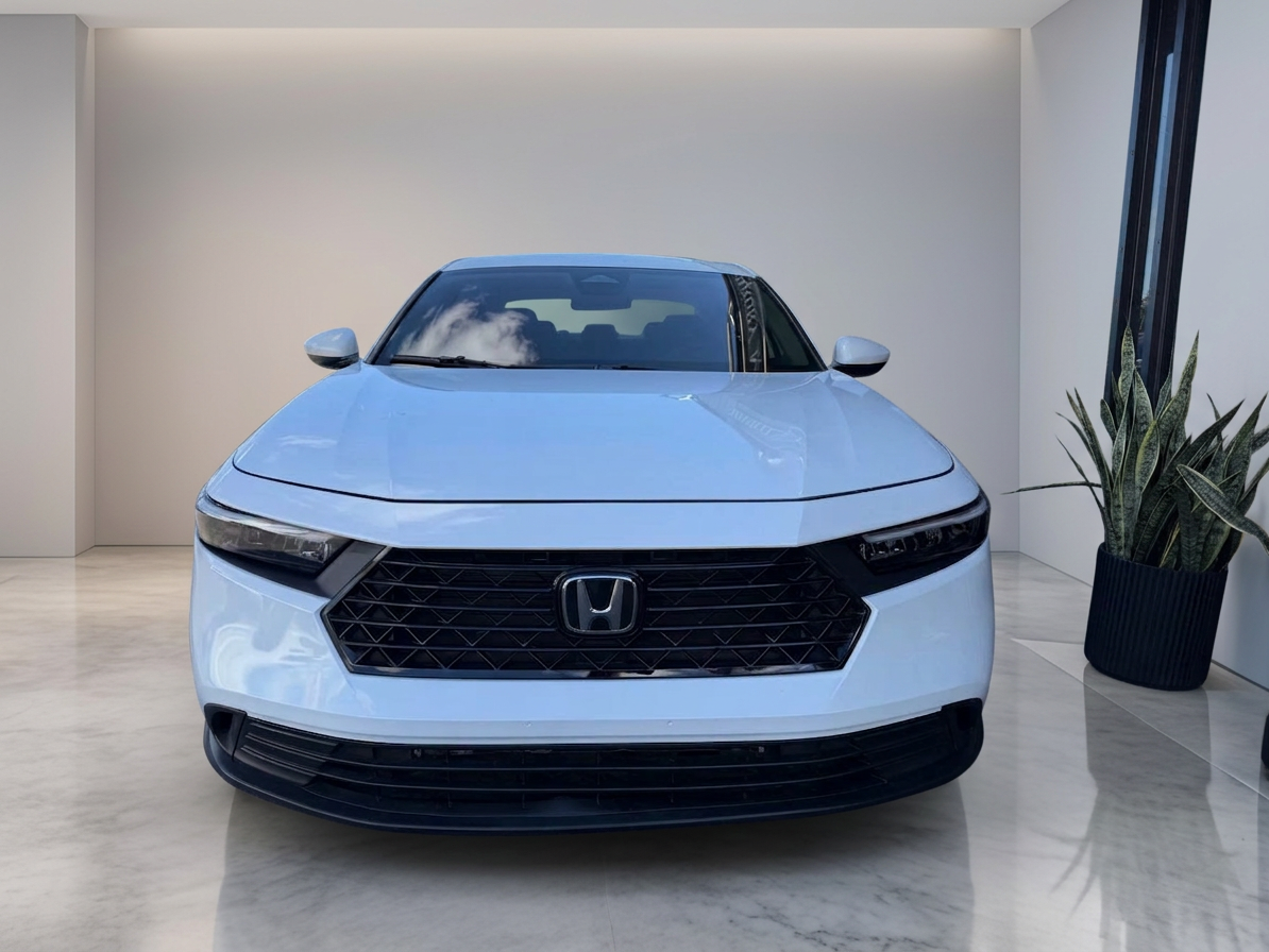 2023 Honda Accord — photo 5