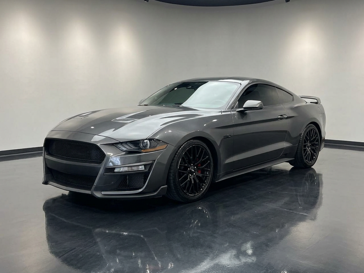 2019 Ford Mustang — photo 3