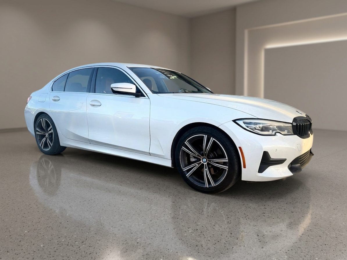 2020 BMW 3 Series — photo 2