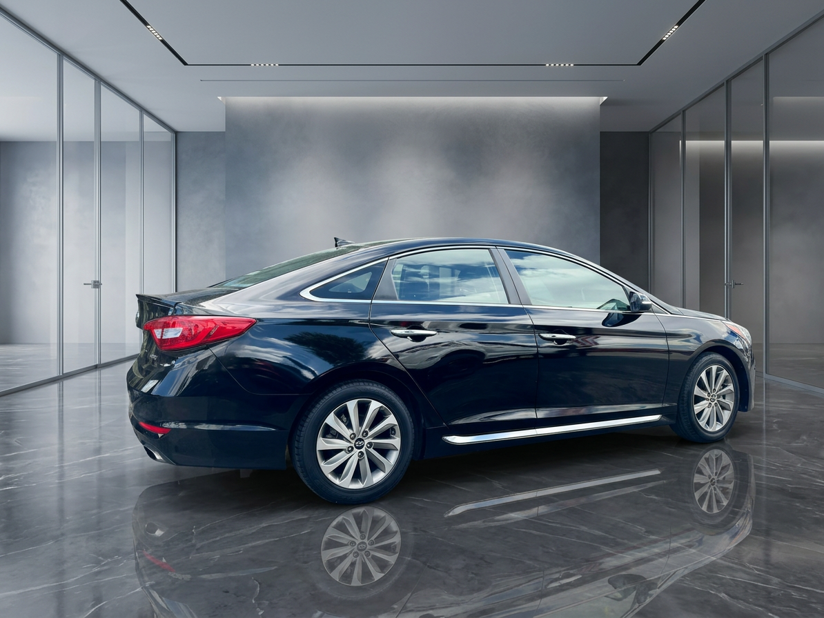 2015 Hyundai Sonata — photo 15