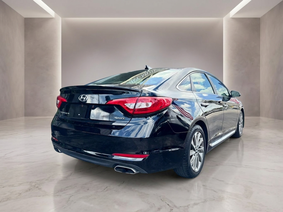 2015 Hyundai Sonata — photo 12