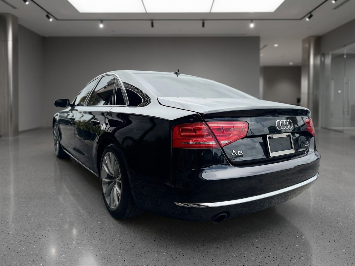 2012 Audi A8 — photo 8