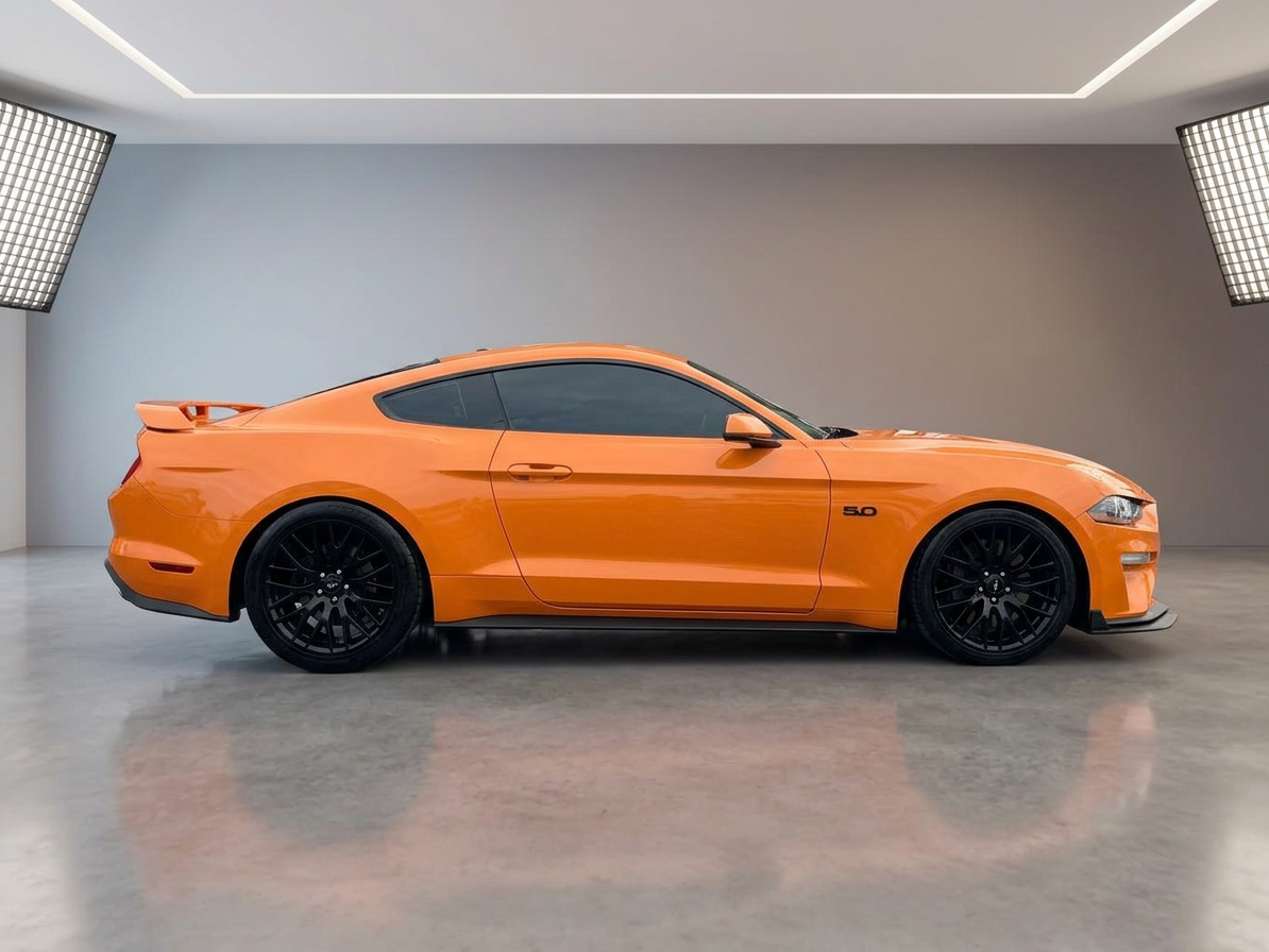 2020 Ford Mustang — photo 14
