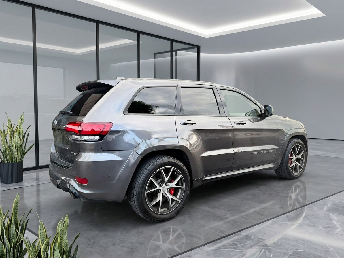 2017 Jeep Grand Cherokee — photo 13