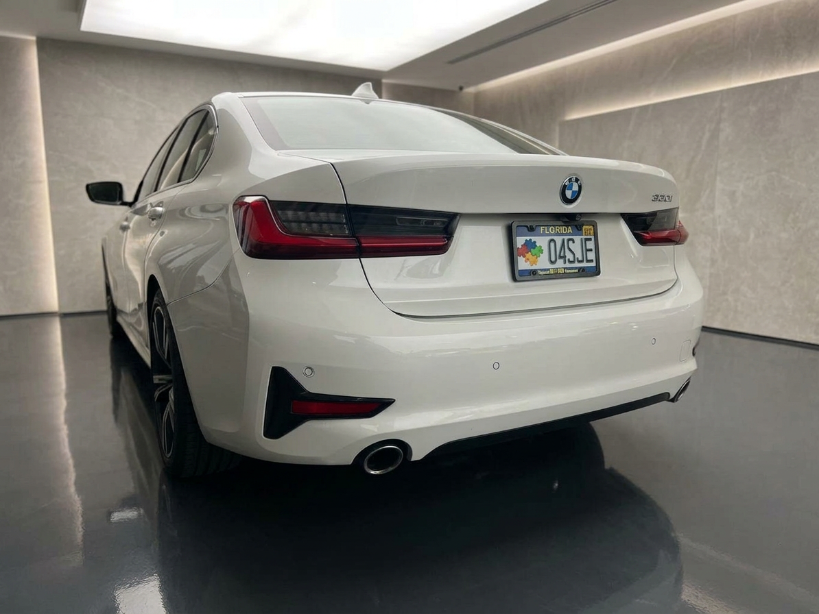2020 BMW 3 Series — photo 8