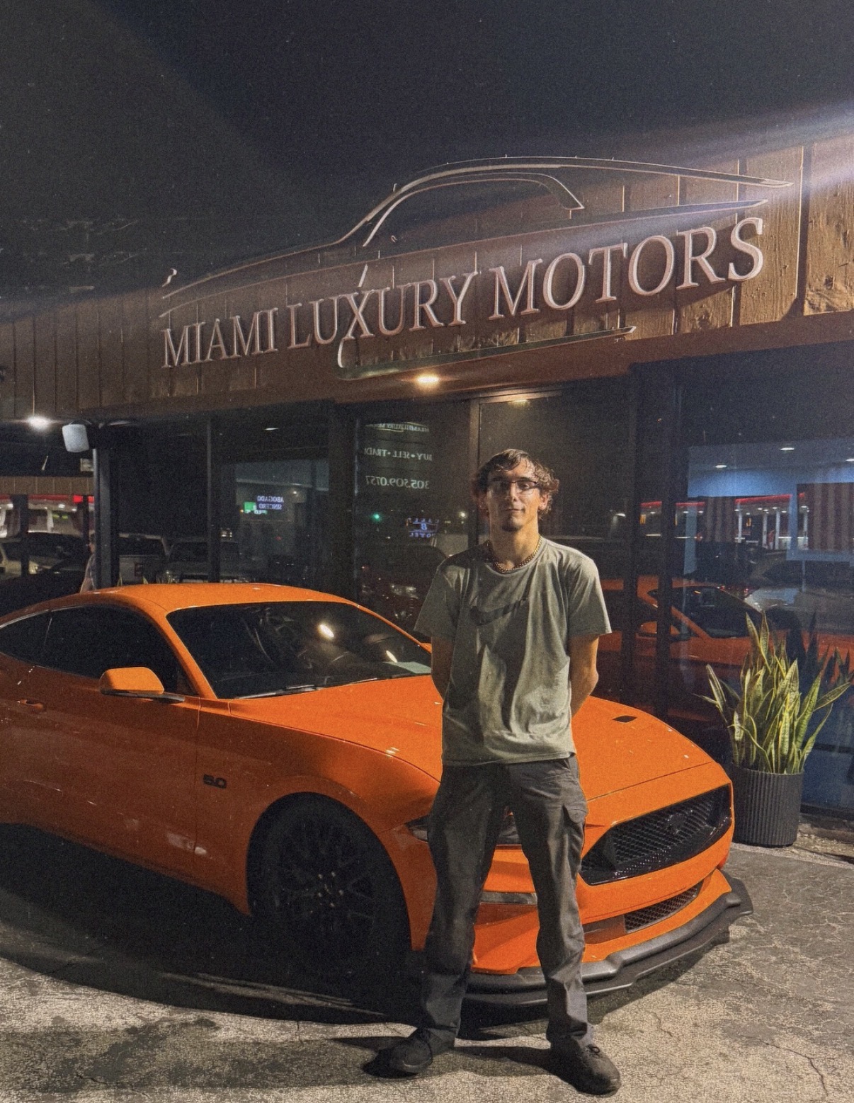 Diego F. with their Ford Mustang GT 5.0