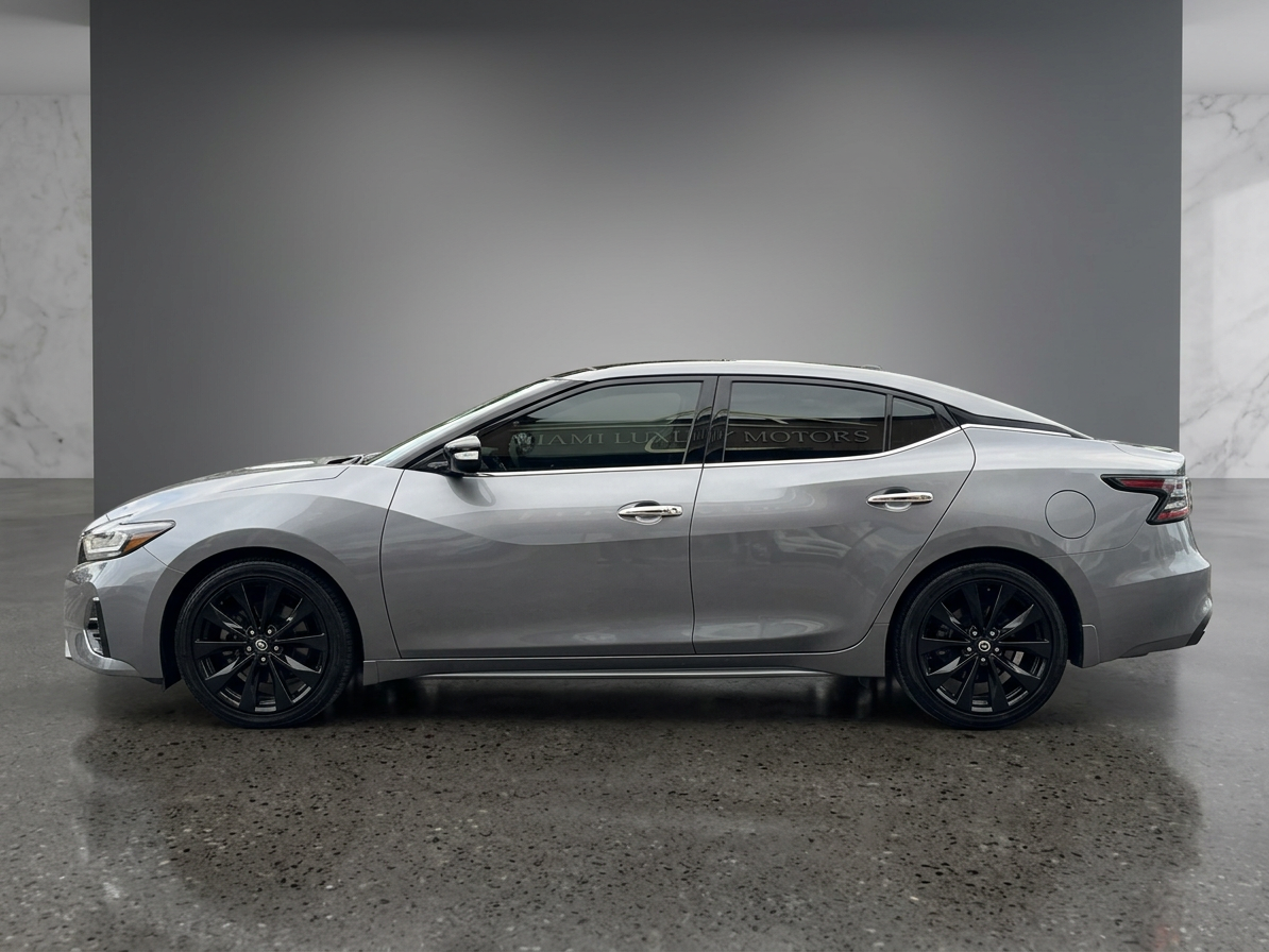 2023 Nissan Maxima — photo 2
