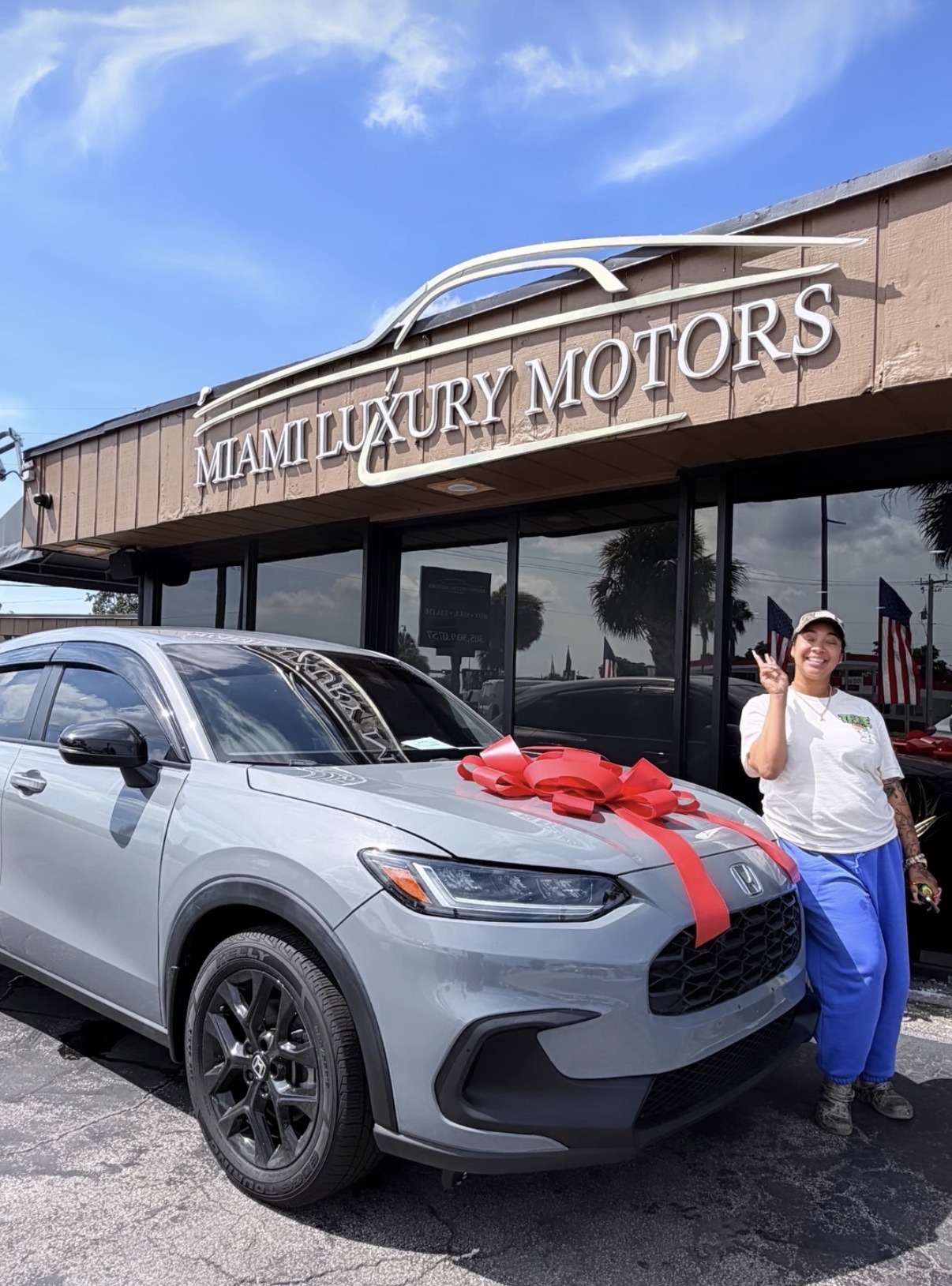 Yasmin G. with their Honda HR-V Sport