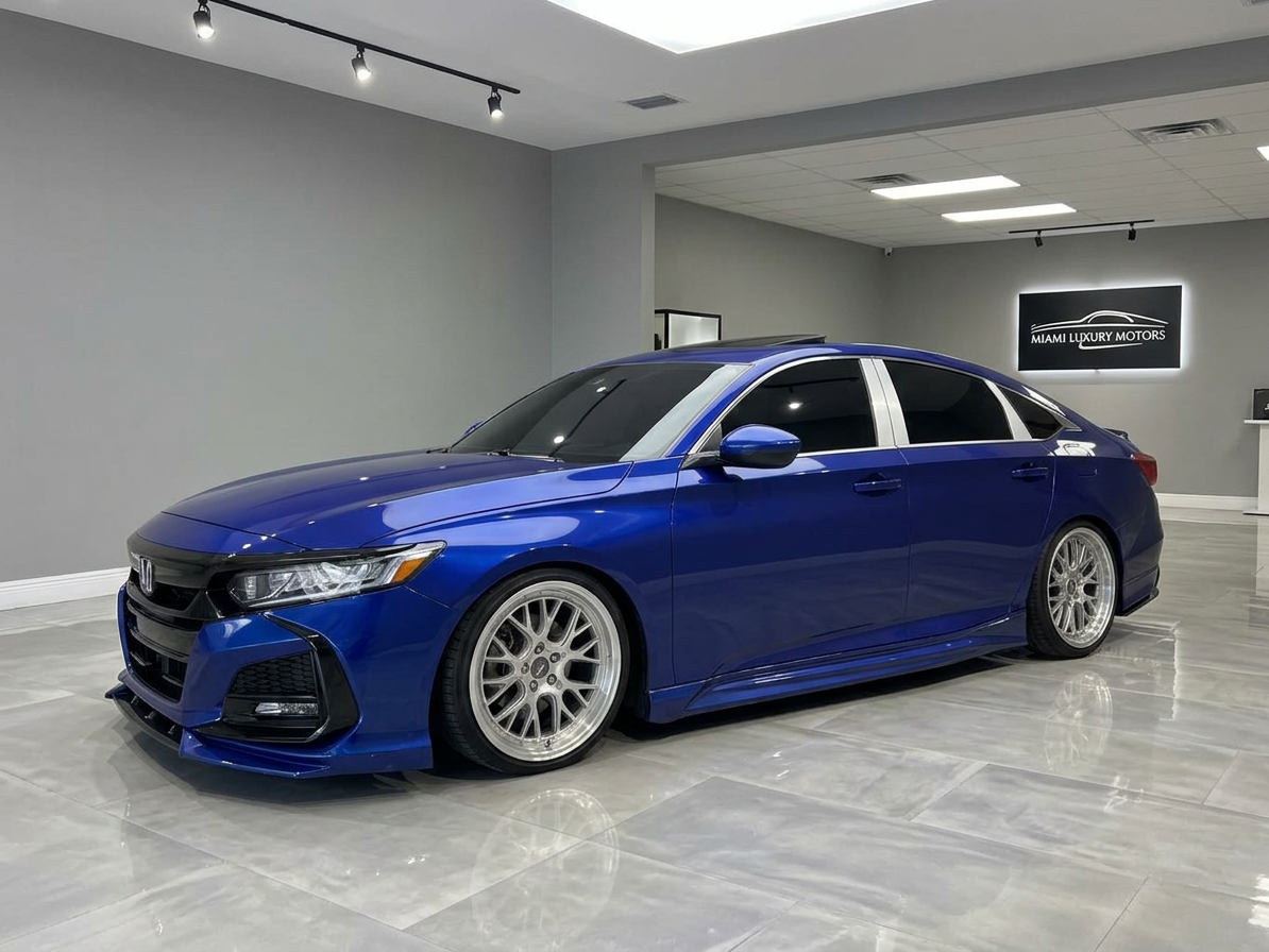 2020 Honda Accord — photo 2