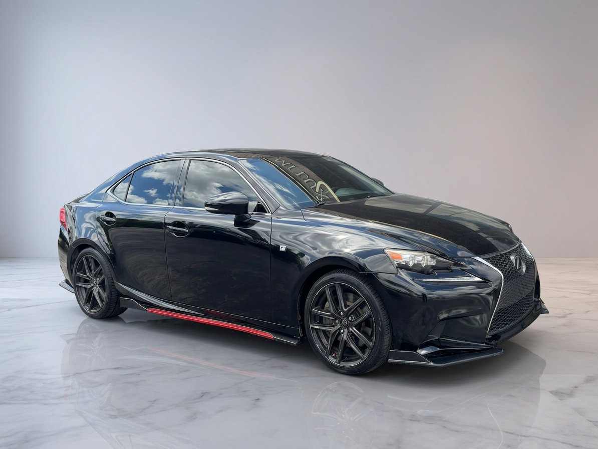 2016 Lexus IS — photo 3