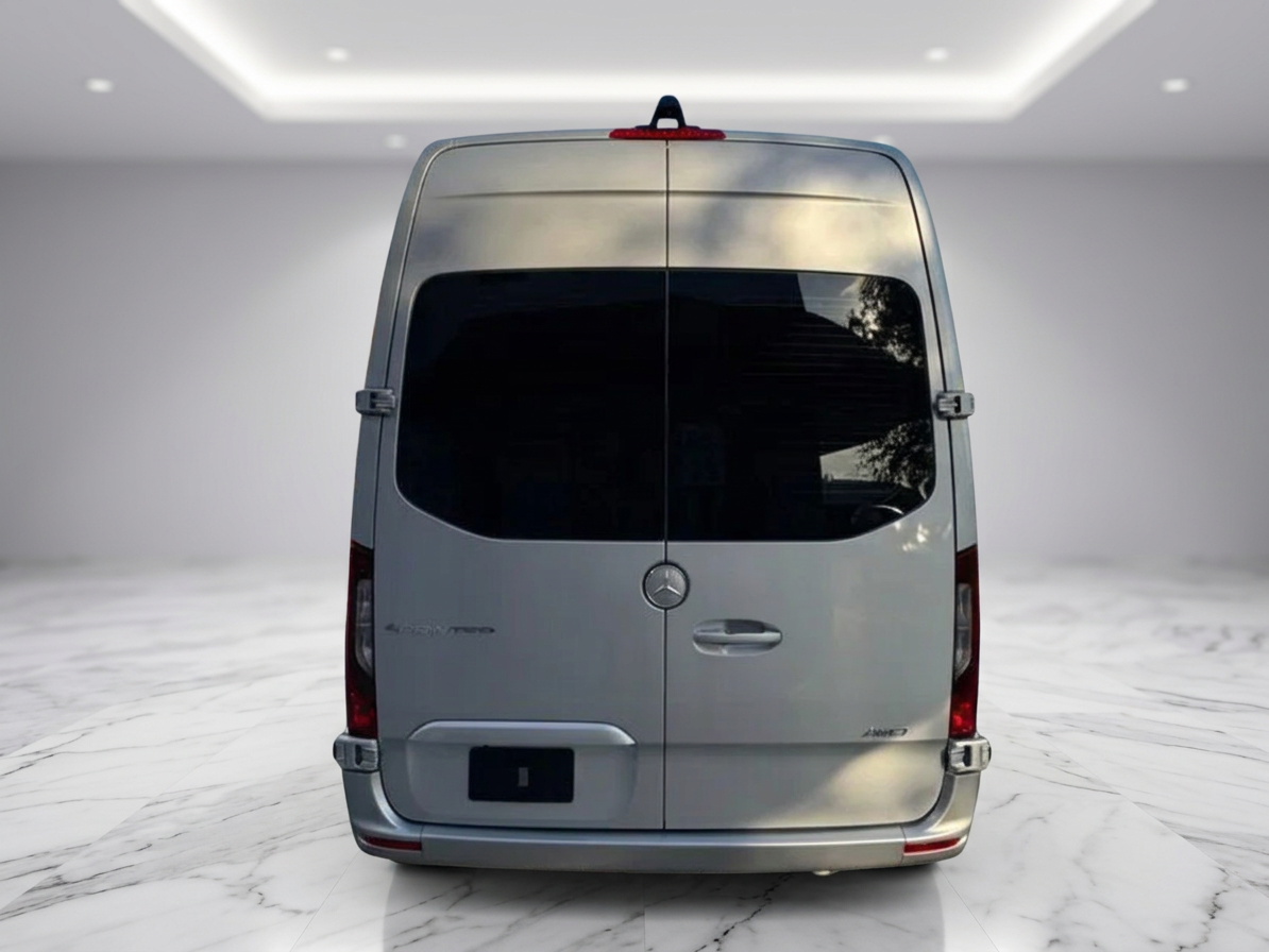 2023 Mercedes-Benz Sprinter 3500 XD Cargo — photo 10
