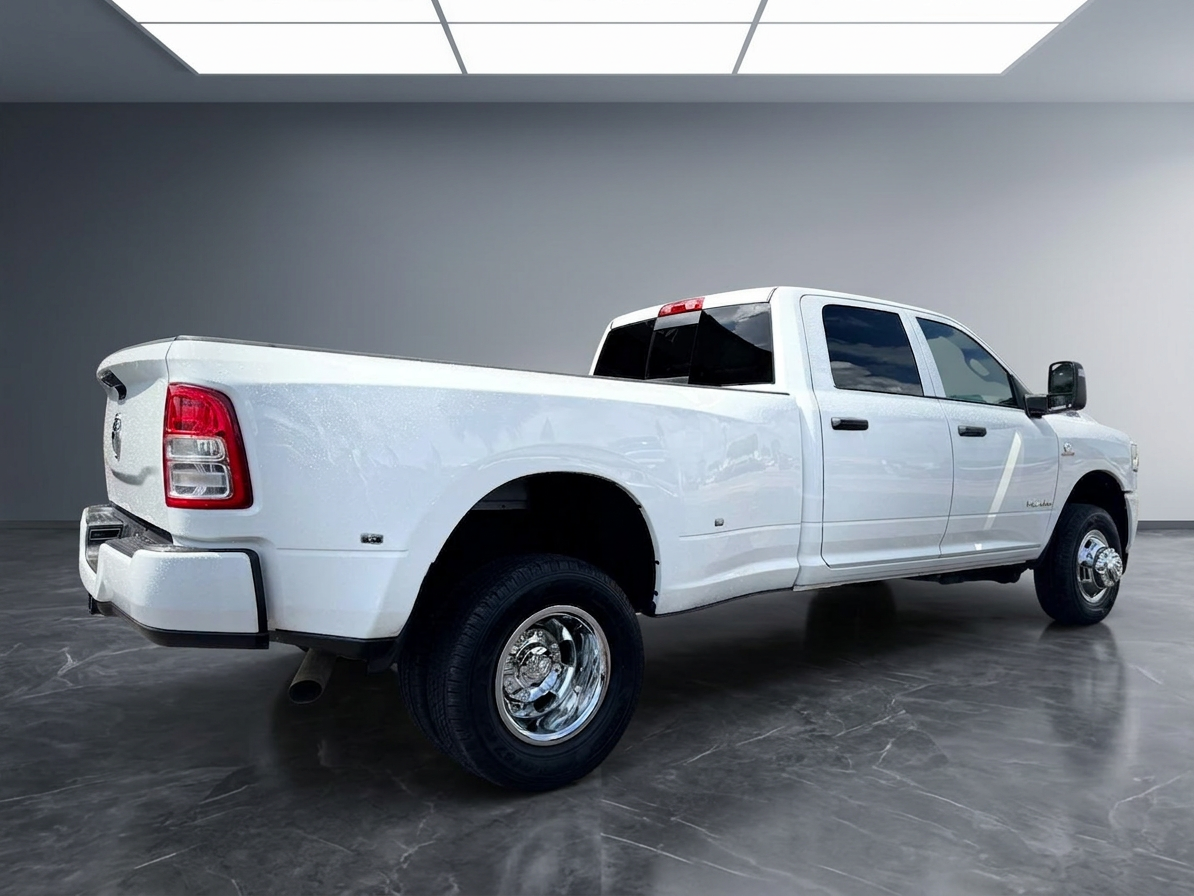 2023 RAM 3500 Crew CAB — photo 15