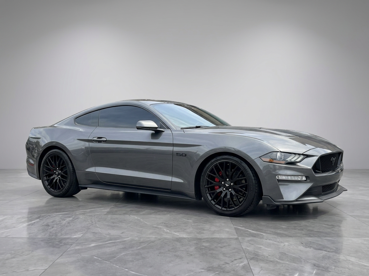 2019 Ford Mustang — photo 16