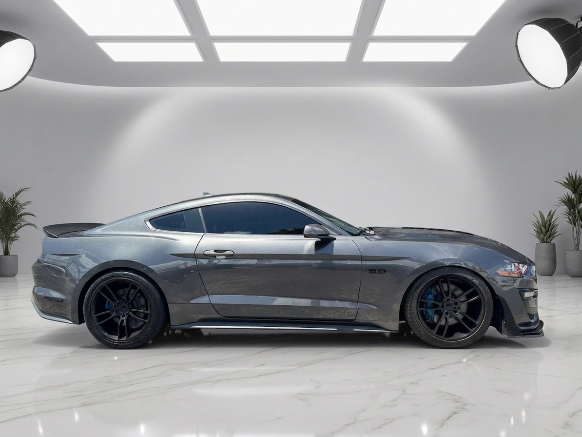 2020 Ford Mustang — photo 14